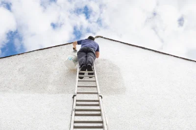 Peinture extérieure à Breuilpont — façades et ravalement
